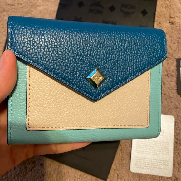 MCM Mini Deep Lagoon Letter Flap Wallet NEW - Picture 6 of 9